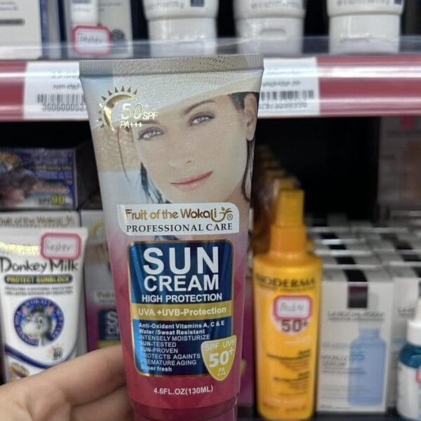 Fruit of the Wokali SPF 50 მზისგან დამცავი სახის კრემი
