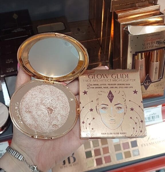 Charlotte Tilbury კომპაქტური ჰაილაითერი (7 გრ)