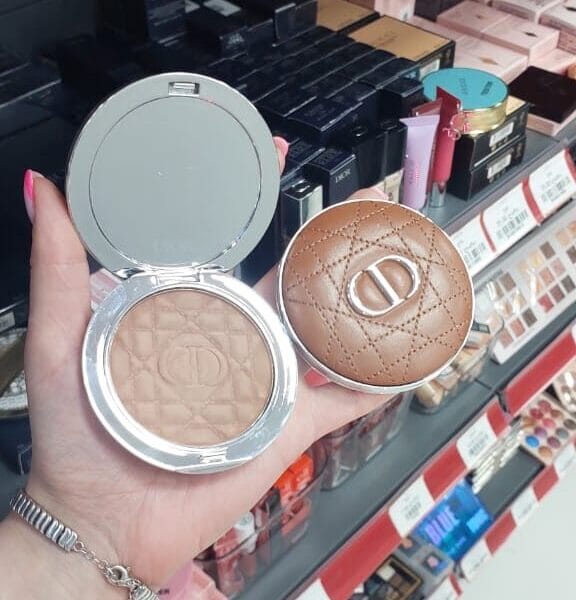 Dior კომპაქტური ბრონზერი (9 გრ)