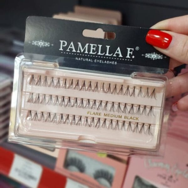 PAMELLA F Flare Medium Black ხელოვნური წამწამები